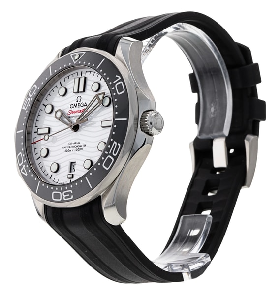 Omega Seamaster Diver 300m 210.32.42.20.04.001